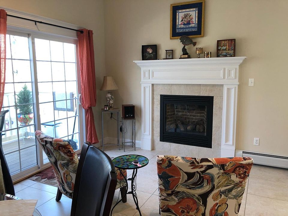 74 El Camino Loop, Staten Island, NY 10309 Zillow