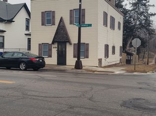 1054 Arkwright St, Saint Paul, MN 55130