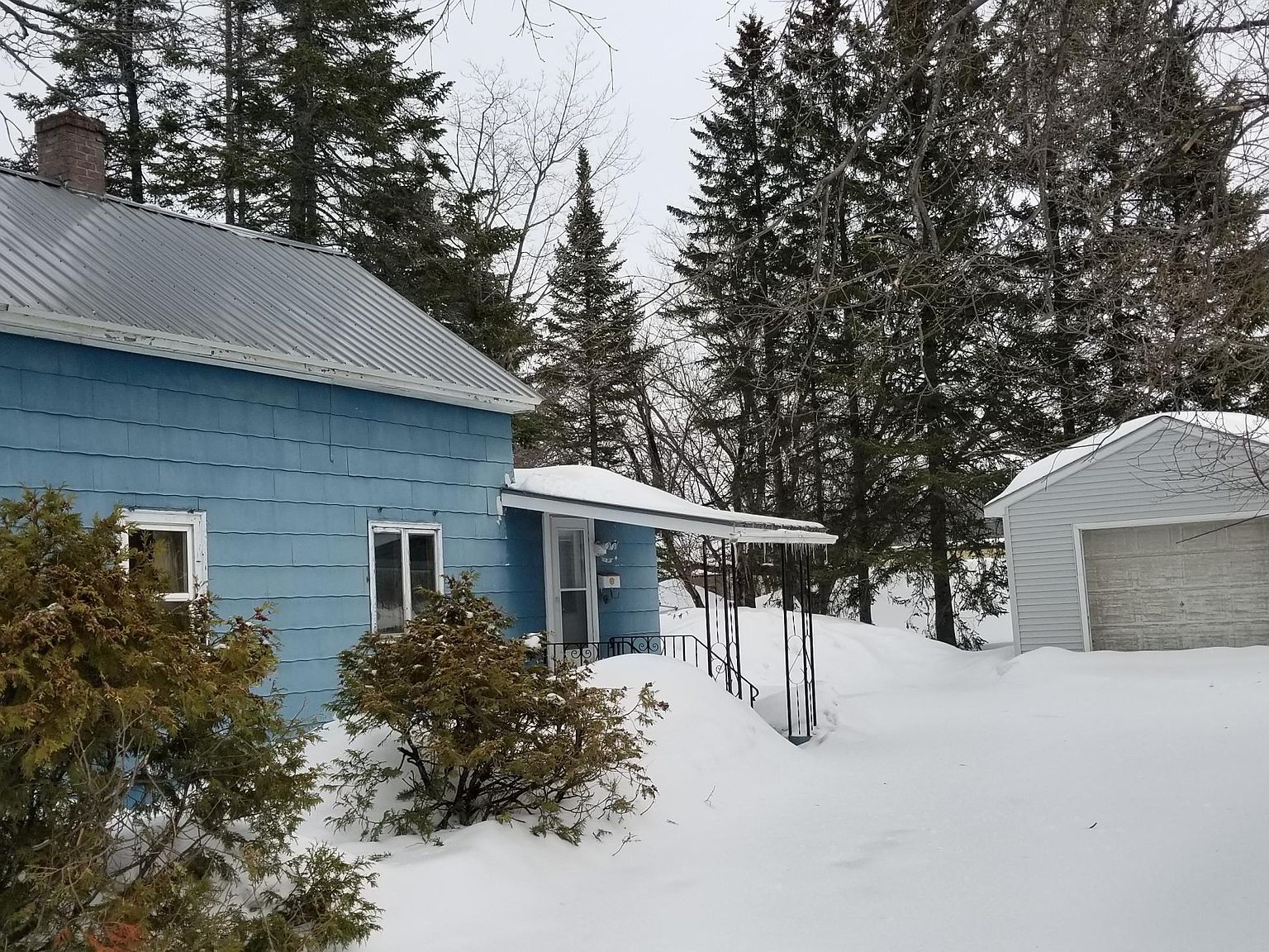 44 Winter St, Presque Isle, ME 04769 Zillow