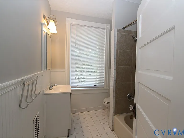 3 Strawberry St — Photo 14