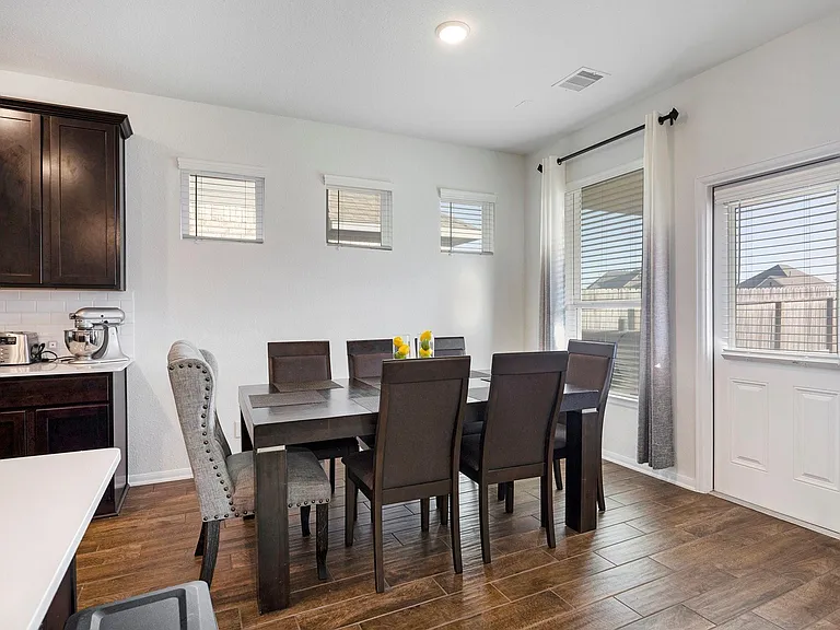 24311 Huntcliff Dr — Photo 10