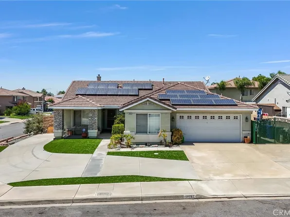 7082 Montana Ave, Fontana, CA 92336