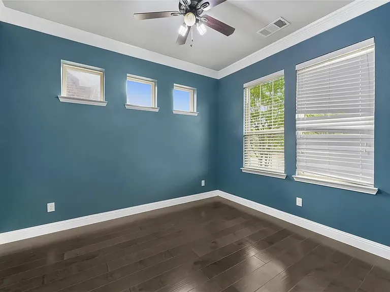 3421 Poinsettia Way — Photo 15