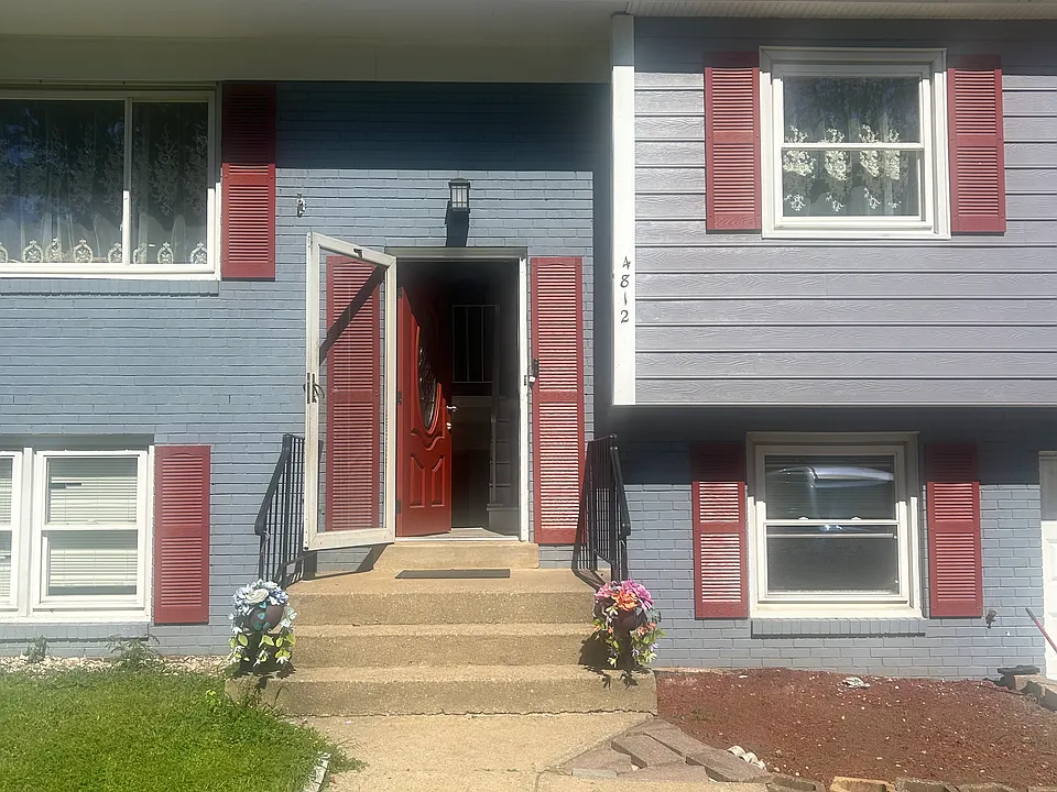 4812 Kentbury Ct