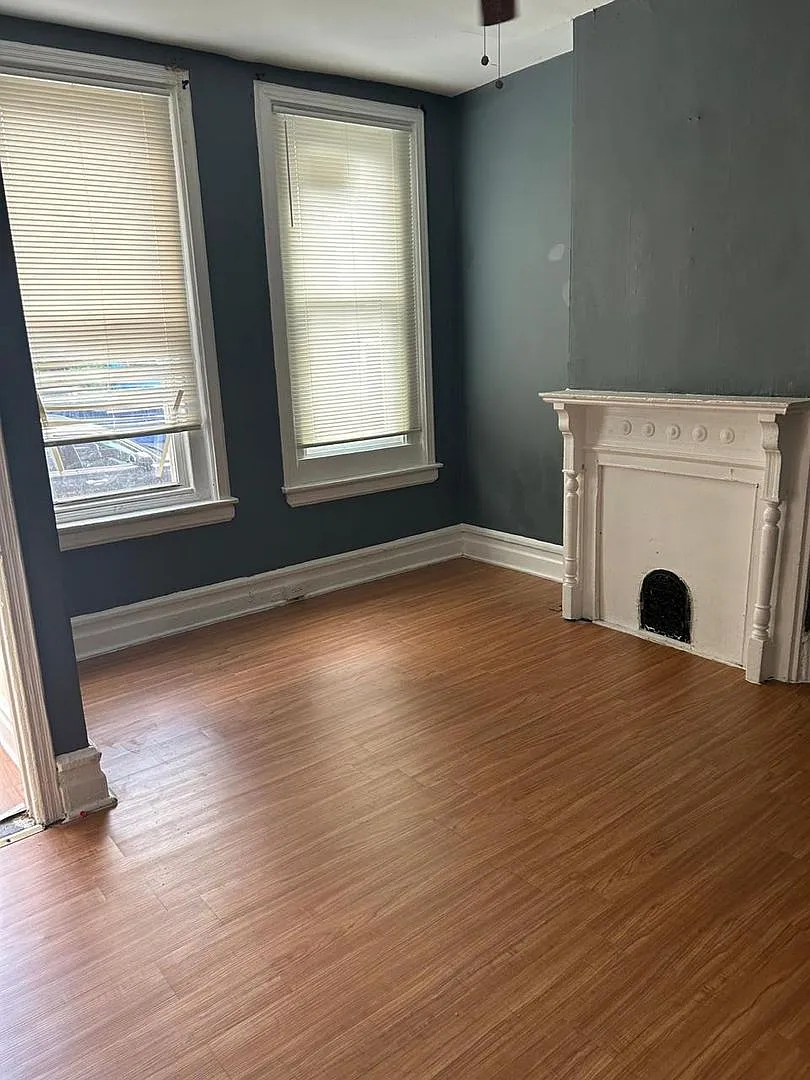 Ready to Move — Photo 1