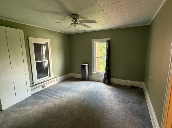 63 Race St #2