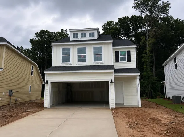 243 Central Creek Dr, Goose Creek, SC 29445