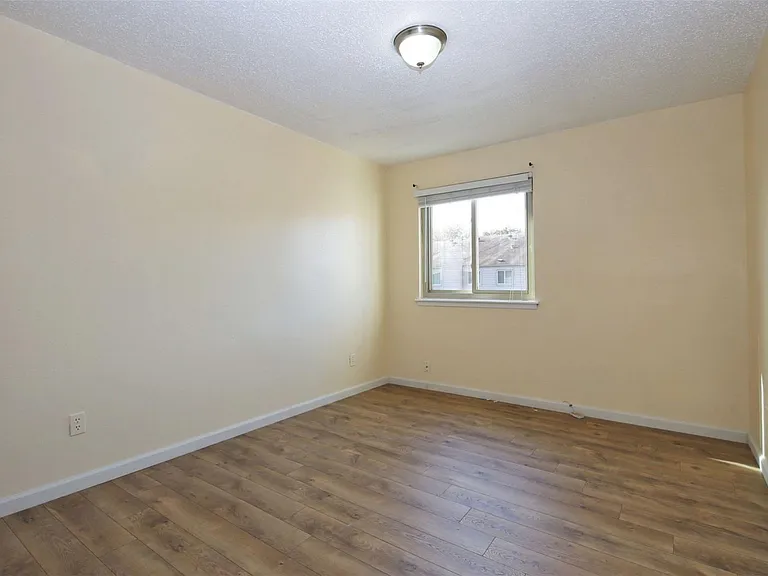 2115 E Weldon Dr — Photo 17