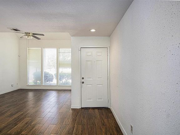 4th image of 2601 S Braeswood Blvd APT 205