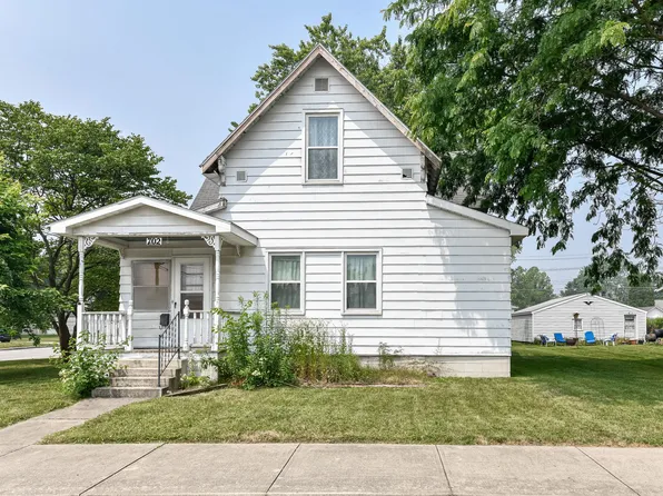 702 N East St, Tipton, IN 46072