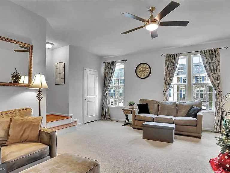 114 Chamomile Ct — Photo 8