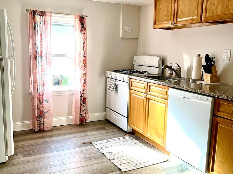 112 N Harvard Ave #1 — Photo 22
