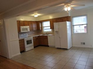7710 Lesane Dr, Louisville, KY
