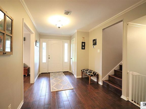 3rd image of 301 Tupawek Dr