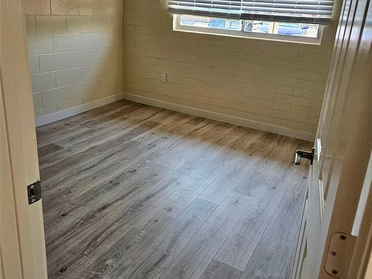 820 A Ave #23 — Photo 11