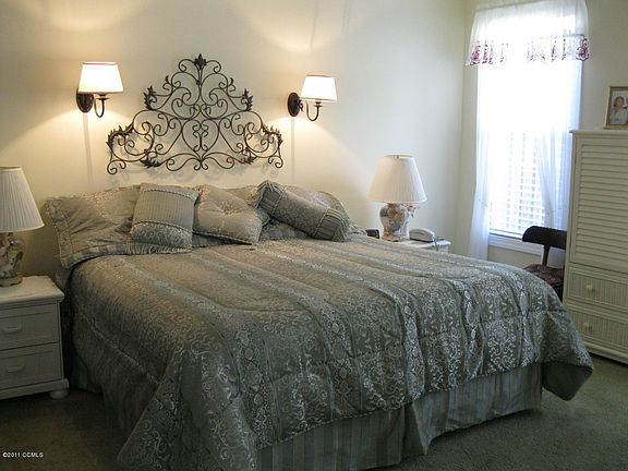 5th image of 528A VILLAGE GREEN Drive #6A