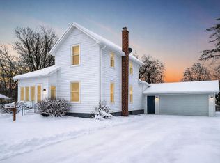 402 W Clinton St, Hastings, MI