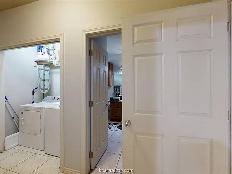 332 Forest Dr — Photo 13