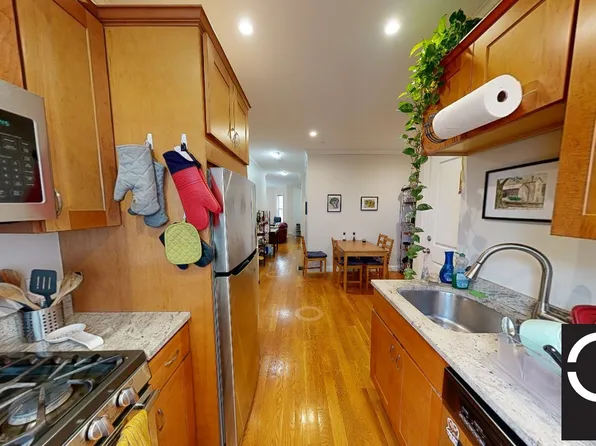 1 Marney St #1, Cambridge, MA 02141