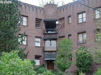 2533 NW Marshall St APT 201 photo 1