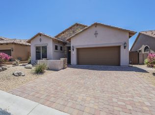 6951 E Roland St, Mesa, AZ 85207