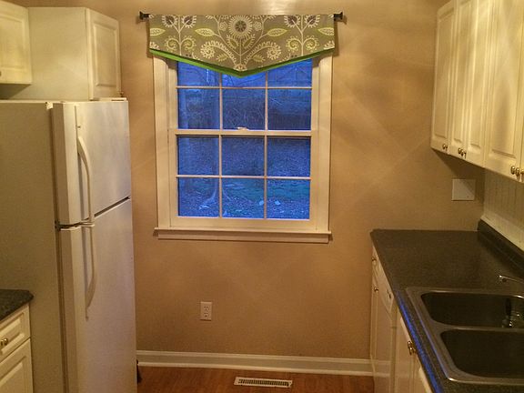 Kitchen with valance