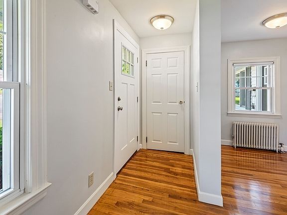 4th image of 76 Robillard St