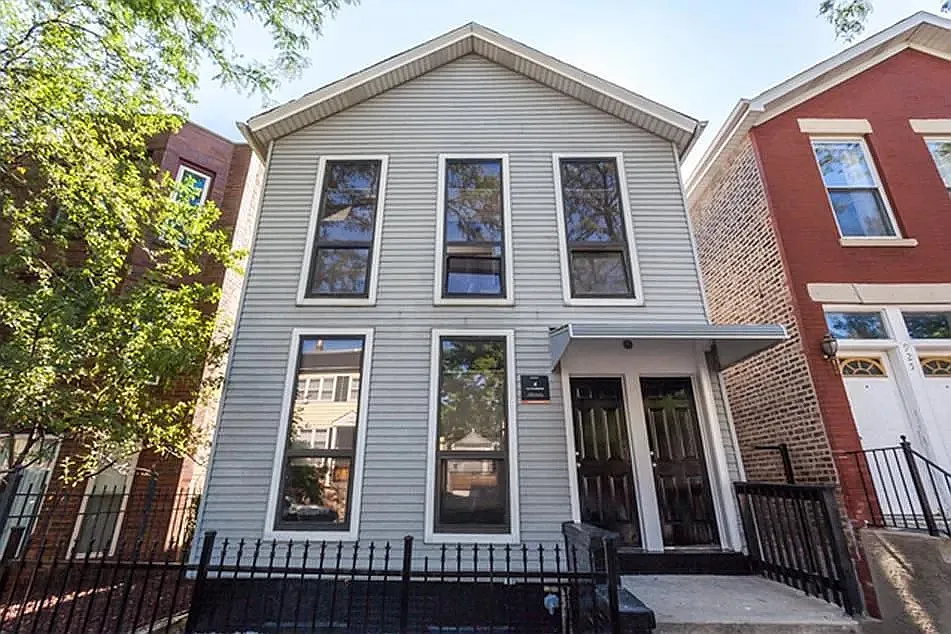 923 S Carpenter St #2F