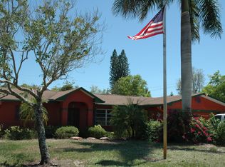 1020 Illinois Dr, Naples, FL 34103