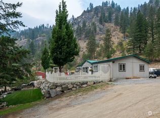 4580 Navarre Coulee Rd, Chelan, WA 98816