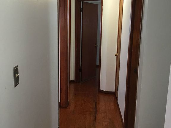 5th image of 7266 Calvin St