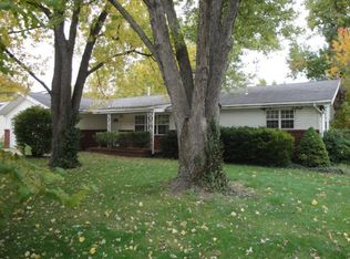 1937 E Edgewood St, Springfield, MO 65804