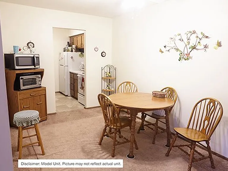 1420 N Wisconsin St — Photo 12