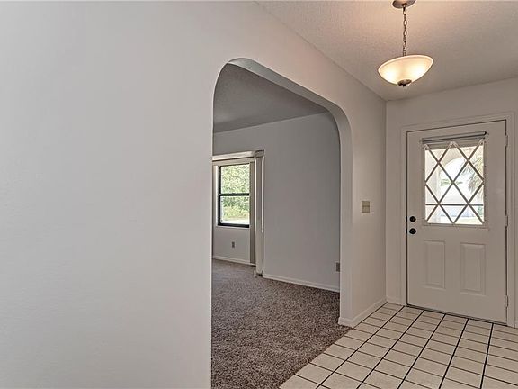 3rd image of 9041 Avalon Ave
