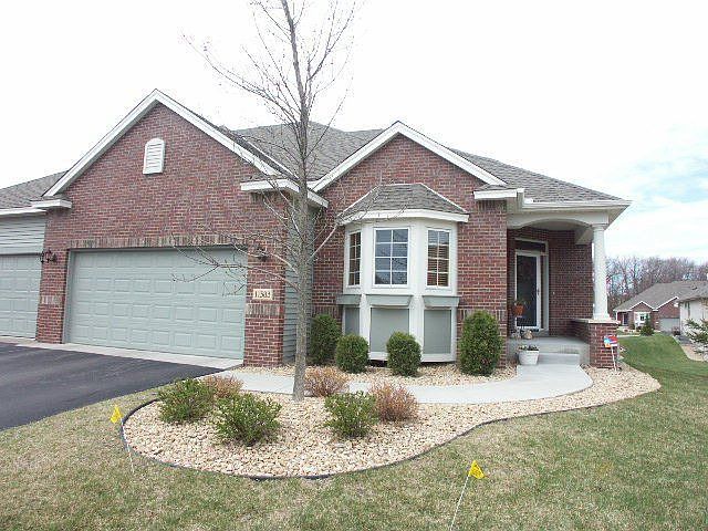 1st image of 11383 Hillcrest Dr N
