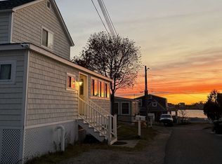 5 44th St, Newbury, MA 01951