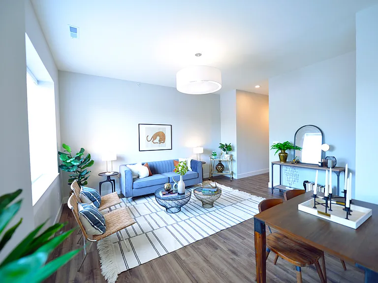 415 Debaliviere Ave #215 — Photo 7