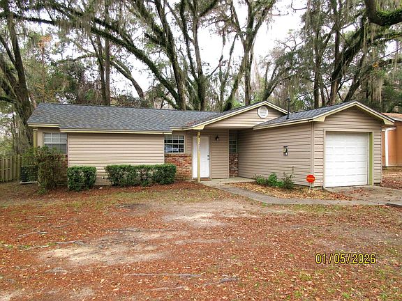 2nd image of 2666 Faversham Dr