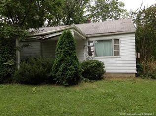 303 Hausfeldt Ln, New Albany, IN 47150