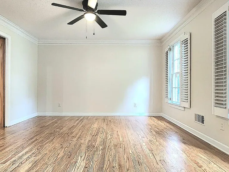 11165 Wilshire Chase Dr — Photo 9