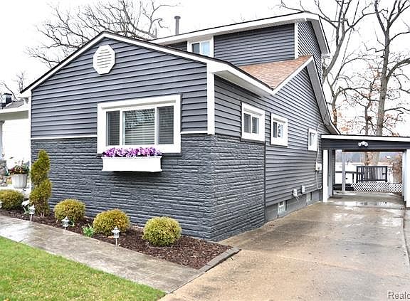 4th image of 4626 Rockcroft Blvd