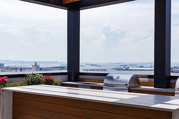 Rented by Nooklyn NYC LLC | media 30