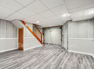 7818 New Battle Grove Rd, Baltimore, MD 21222