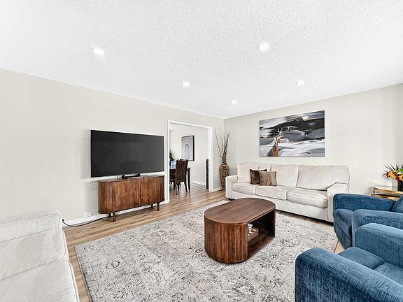 5th image of 4 Marbrooke Cir NE