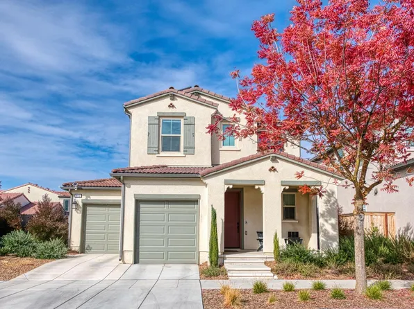 803 Orchard Hills Rd, Madera, CA 93636