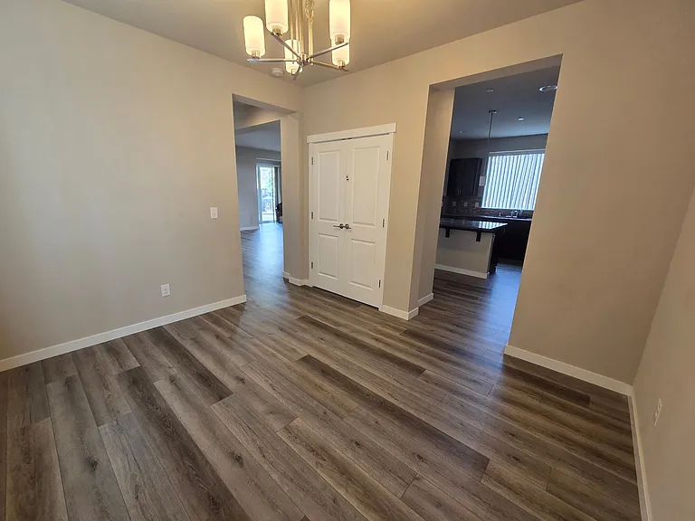 2524 Jacaranda Ave — Photo 15