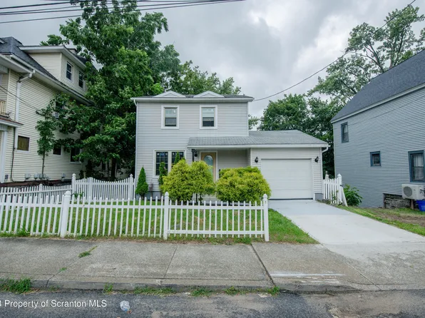 1646 Roselyn Ave, Scranton, PA 18510