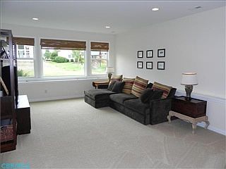 4th image of 6438 Dorchester Dr