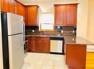 71 Bay 28th St #1, Brooklyn, NY 11214