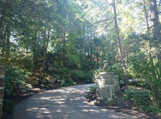 39 Clyde St, Brookline, MA 02467